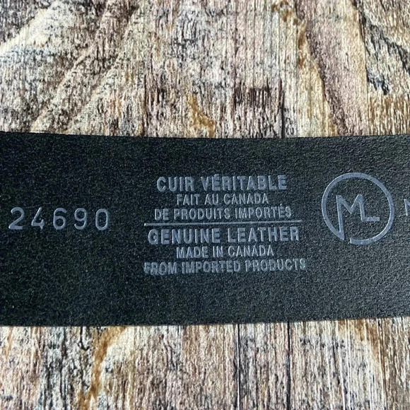 Medike Landes | Black Leather Belt - Picture 6 of 7